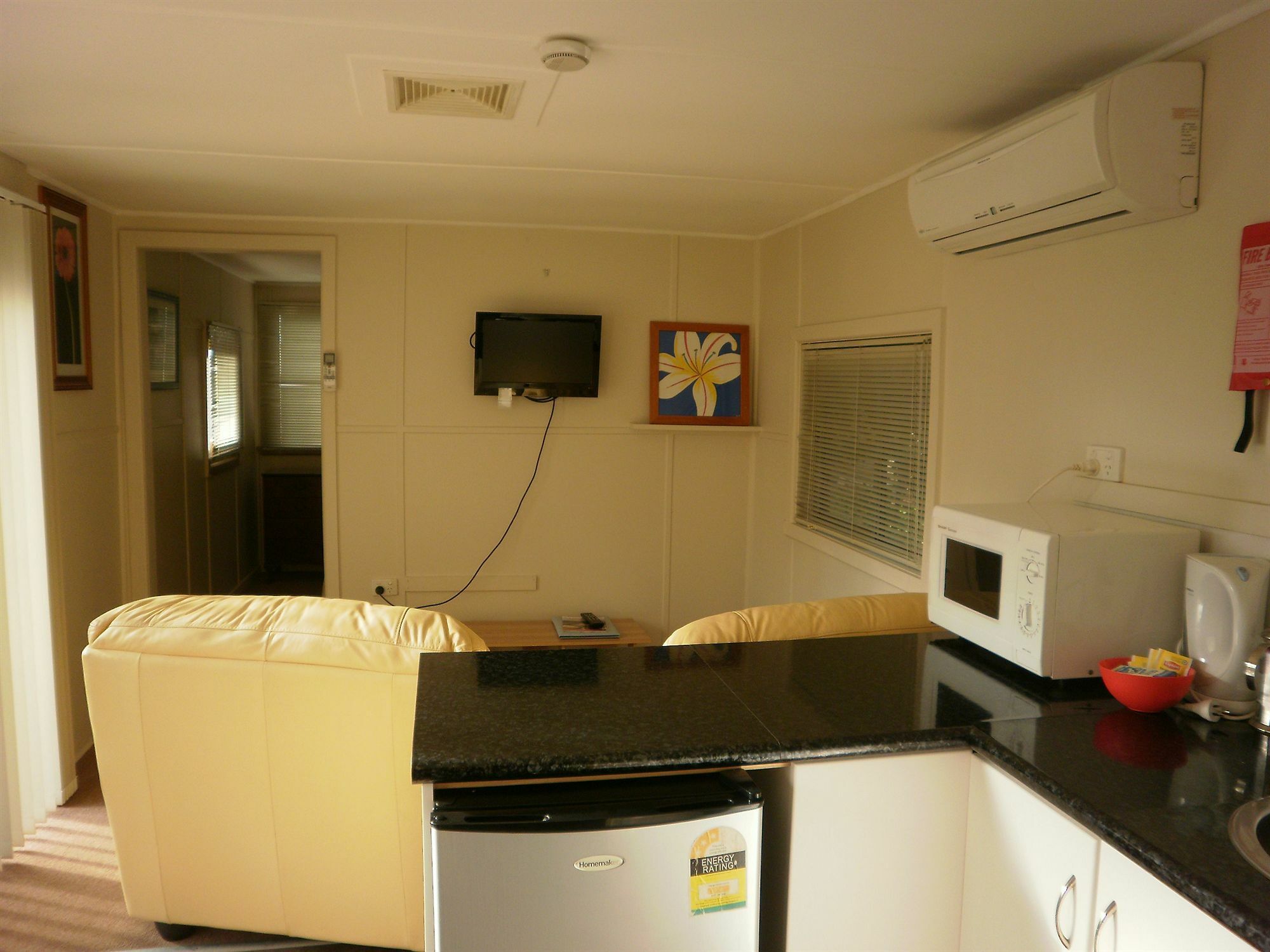 Kickback Cottages Lakes Entrance Bagian luar foto