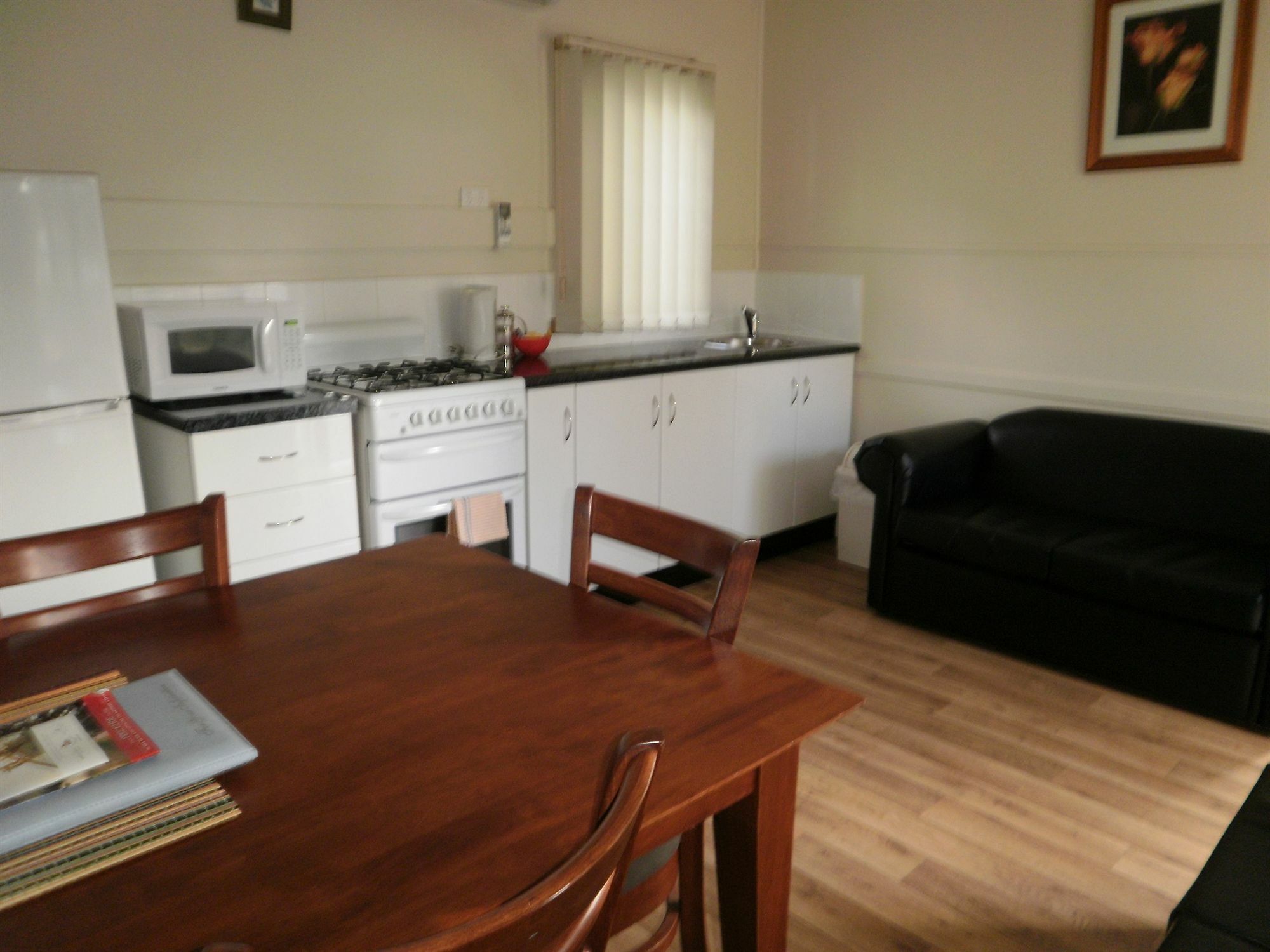 Kickback Cottages Lakes Entrance Bagian luar foto