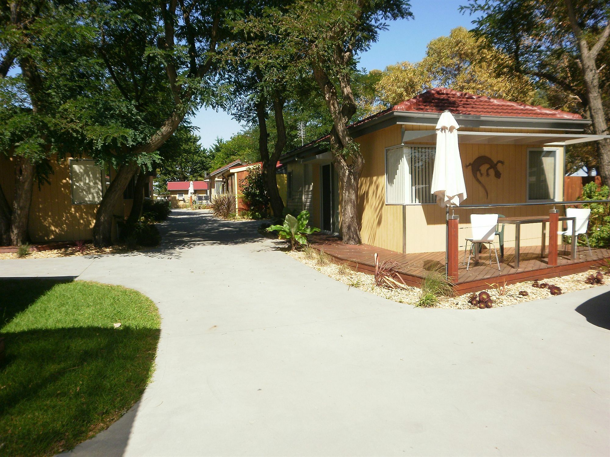 Kickback Cottages Lakes Entrance Bagian luar foto
