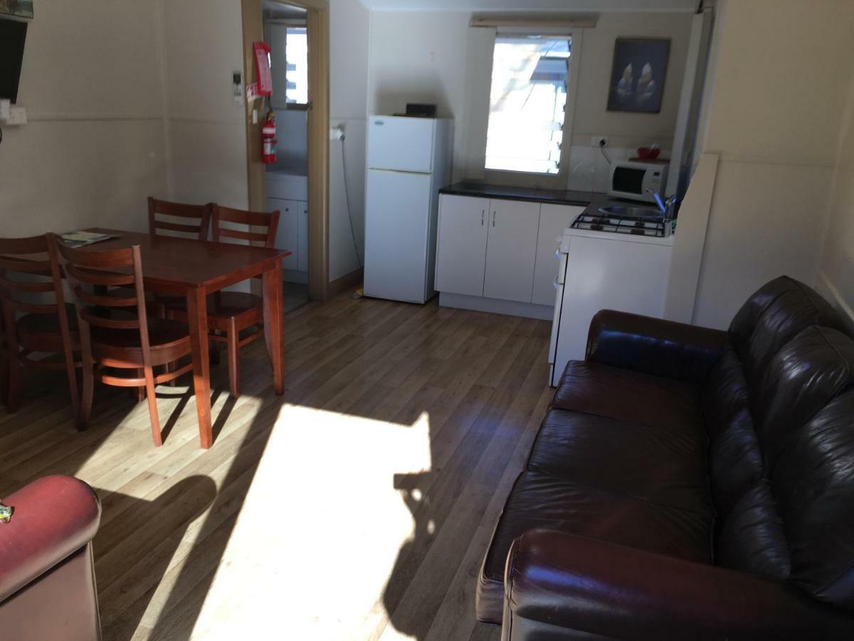 Kickback Cottages Lakes Entrance Bagian luar foto